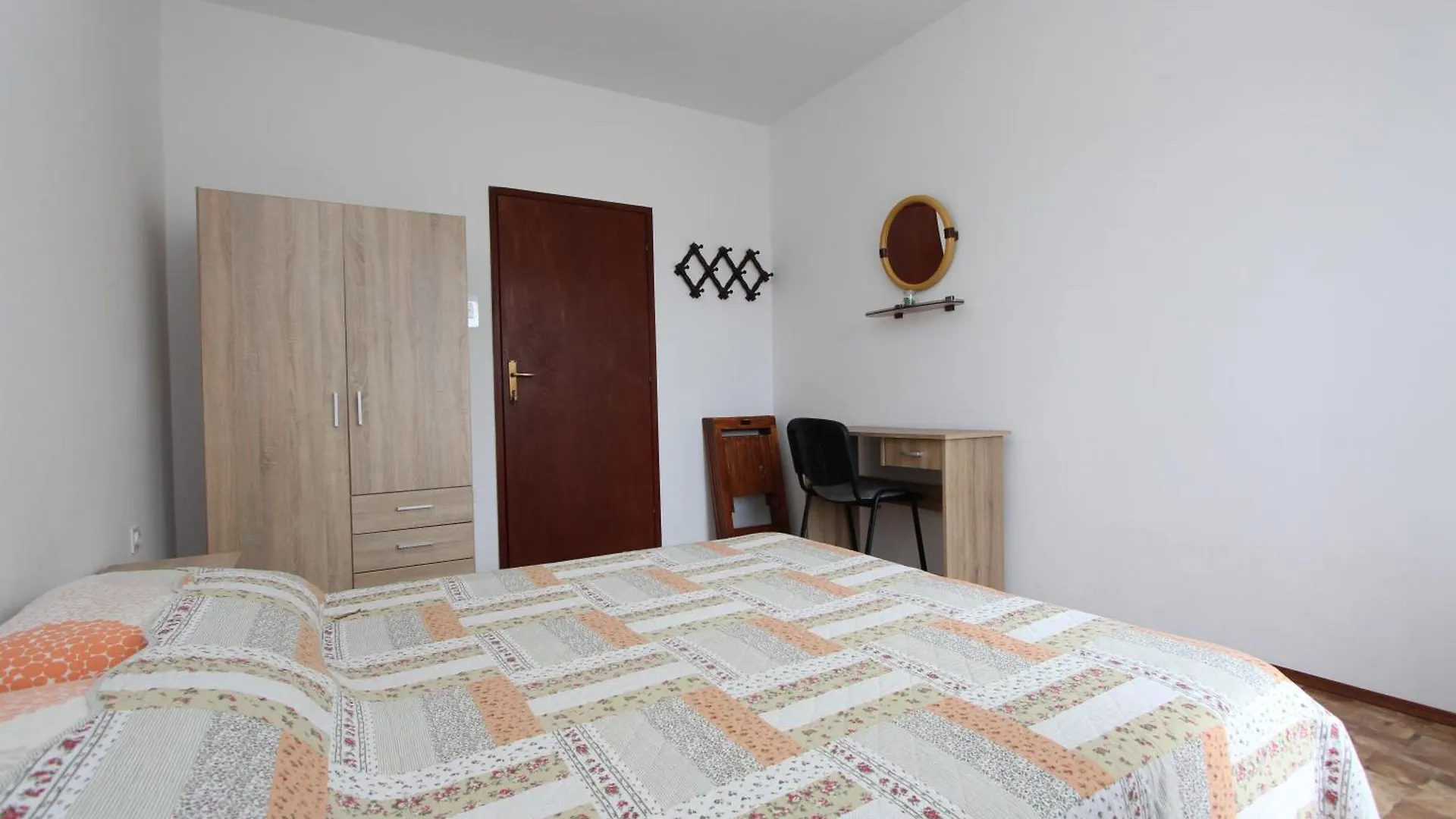 Apartments Rosanna 2 罗维尼